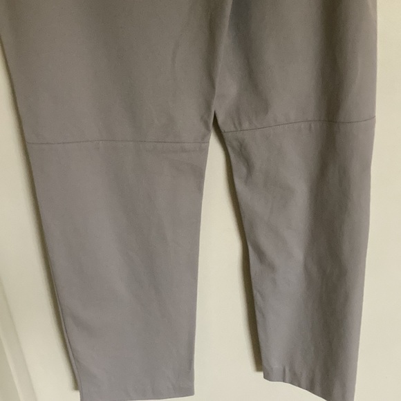 Light Grey Pants with Side Zipper By Alfani size 16 - Picture 7 of 9